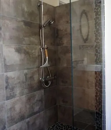 Διαμέρισμα Laendliches Wohnen Zwischen Und Gotha *